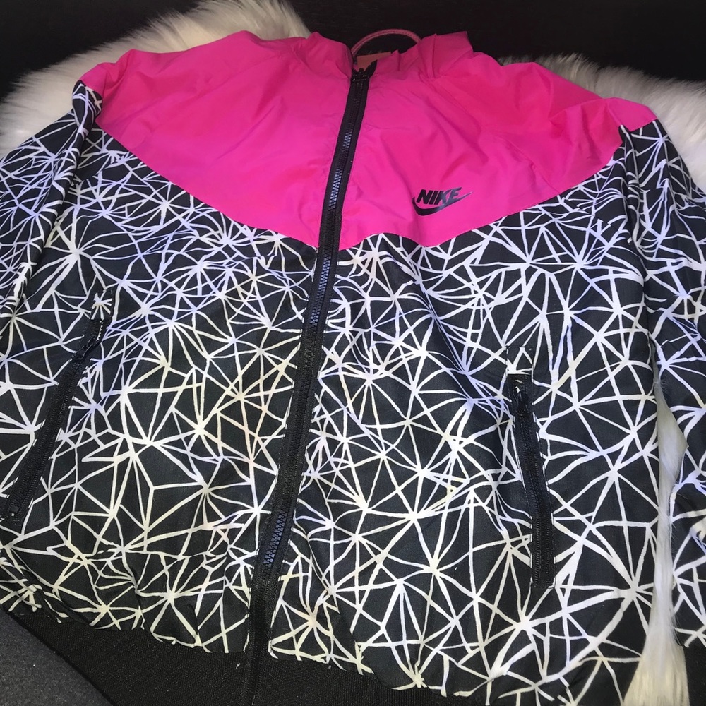 Nike windbreaker